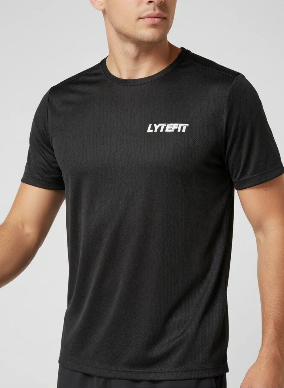 T-shirt technique Lytefit homme noir - Vue de face - Coupe ajustée fitness et sport